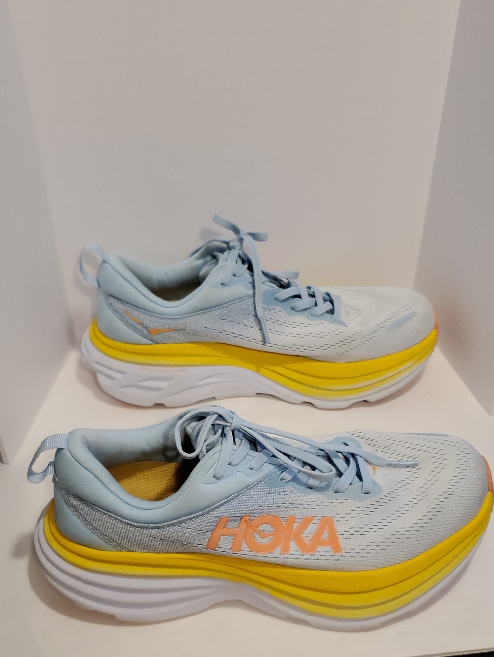 Hoka Bondi 8 Women's Running Shoe Sneaker In Summer Song Country Air Size 8.5D - Picture 3 of 9